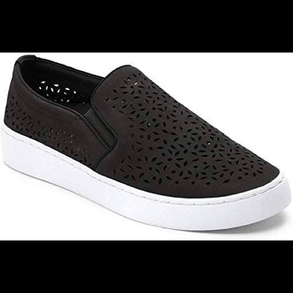 vionic black slip on sneakers